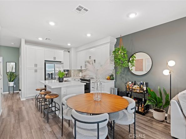 1752 Cayton Loop, West Covina CA 91790