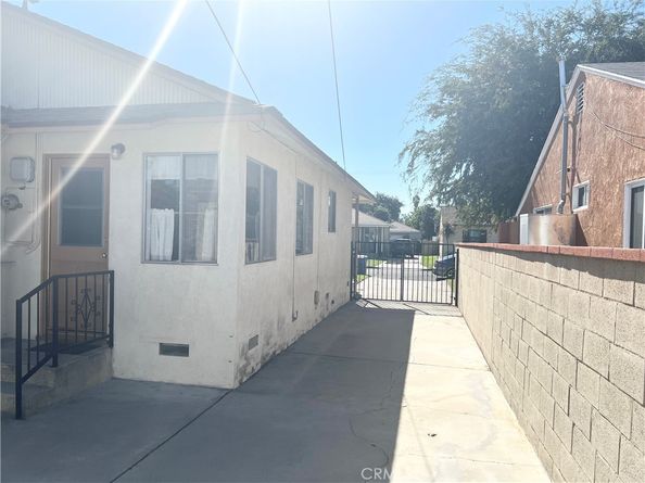 12209 Maryvine, El Monte CA 91732