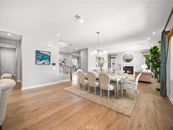 212 Clear Falls, Irvine CA 92602