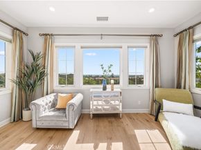 212 Clear Falls, Irvine CA 92602