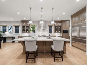 212 Clear Falls, Irvine CA 92602
