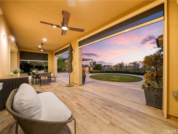 212 Clear Falls, Irvine CA 92602