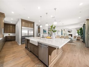 212 Clear Falls, Irvine CA 92602