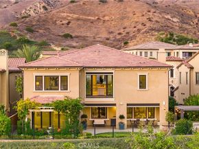 212 Clear Falls, Irvine CA 92602