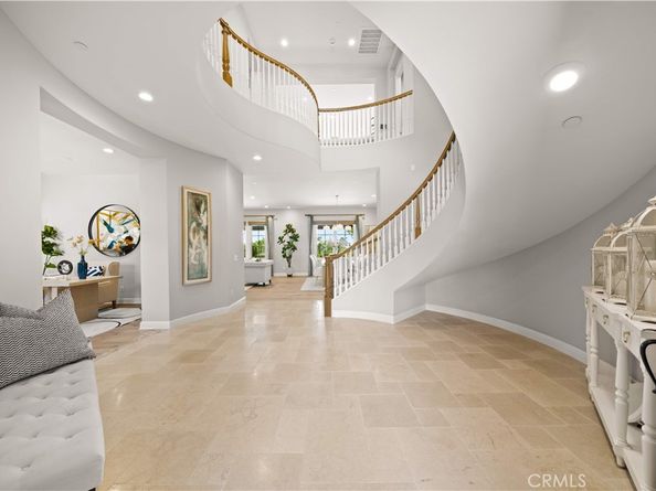212 Clear Falls, Irvine CA 92602
