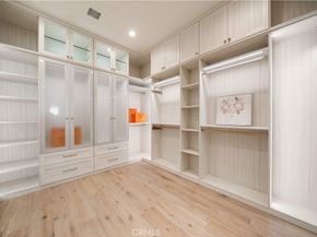 212 Clear Falls, Irvine CA 92602
