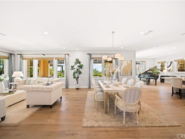 212 Clear Falls, Irvine CA 92602
