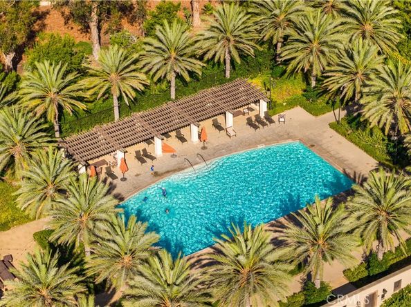 212 Clear Falls, Irvine CA 92602