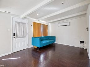 1211 E Leigh Court, Long Beach CA 90806