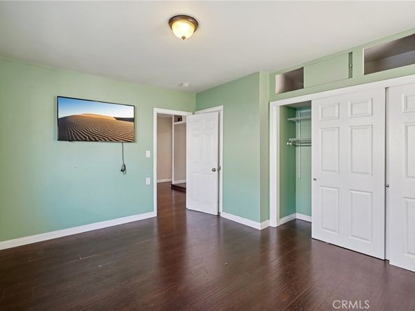 1211 E Leigh Court, Long Beach CA 90806