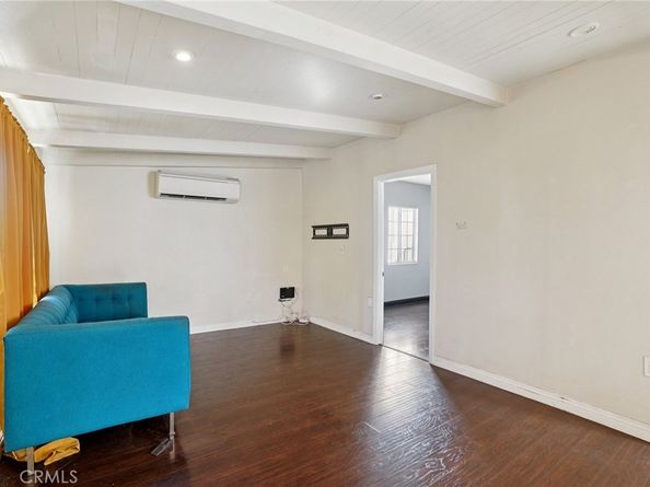 1211 E Leigh Court, Long Beach CA 90806