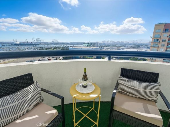 525 E Seaside 1804, Long Beach CA 90802