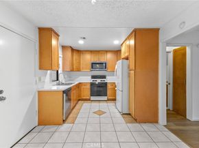 3913 Candlewood Street, Lakewood CA 90712