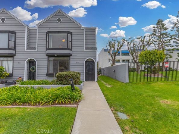 3913 Candlewood Street, Lakewood CA 90712