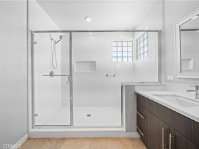 814 Beacon, Irvine CA 92618