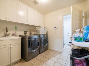 885 S Country Glen Way, Anaheim CA 92808