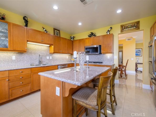 885 S Country Glen Way, Anaheim CA 92808