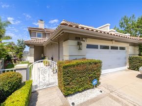 885 S Country Glen Way, Anaheim CA 92808