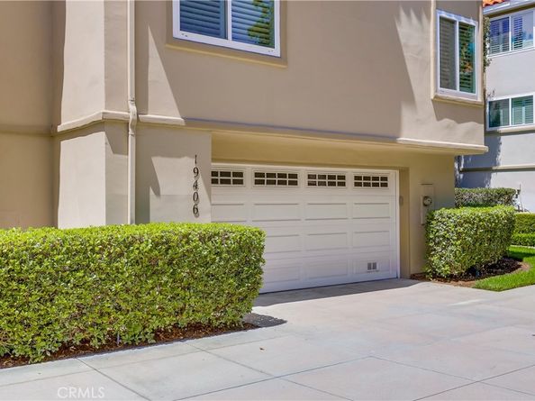 19406 Merion Circle, Huntington Beach CA 92648