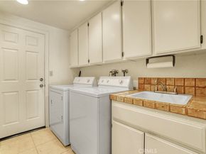 7227 NE Monterey Street, La Verne CA 91750