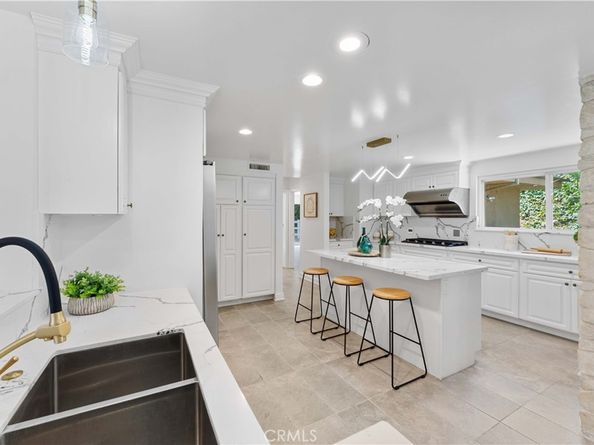 950 S Spring Meadow Drive, West Covina CA 91791