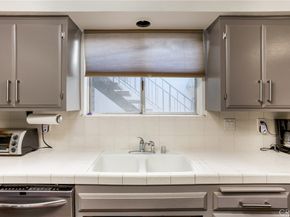 615 E Olive A, Burbank CA 91501