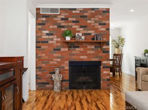 7715 Via Napoli, Los Angeles CA 91504