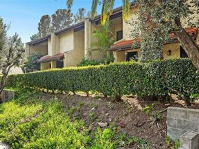 7715 Via Napoli, Los Angeles CA 91504