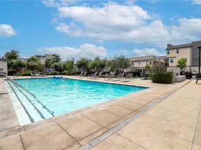 19536 Cardin Place, Northridge CA 91324