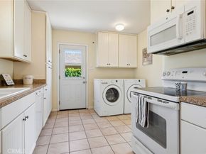 1843 Kenneth Way, Pasadena CA 91103