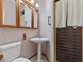 1835 N Maple, Burbank CA 91505