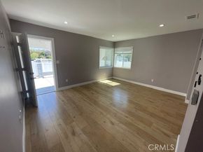 10802 Crockett Street, Sun Valley CA 91352