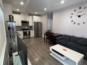 10802 Crockett Street, Sun Valley CA 91352
