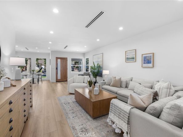 1504 N California Street, Burbank CA 91505
