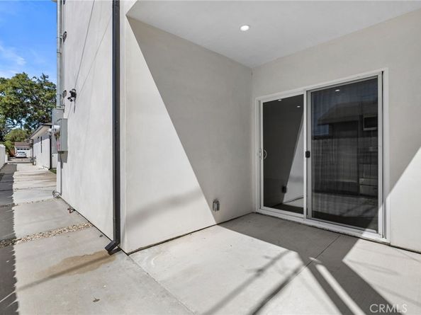 1504 N California Street, Burbank CA 91505