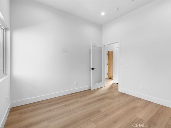 1504 N California Street, Burbank CA 91505