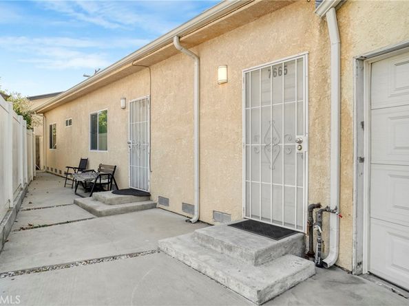 7663 Shadyglade Avenue, North Hollywood CA 91605