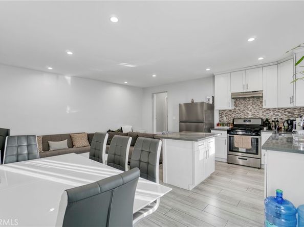 7663 Shadyglade Avenue, North Hollywood CA 91605