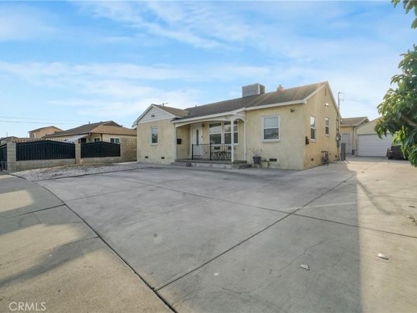 7663 Shadyglade Avenue, North Hollywood CA 91605