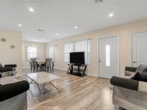 7663 Shadyglade Avenue, North Hollywood CA 91605