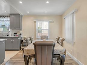 7663 Shadyglade Avenue, North Hollywood CA 91605