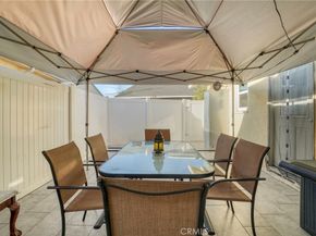 7663 Shadyglade Avenue, North Hollywood CA 91605