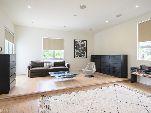 520 N Curson Avenue, Los Angeles CA 90036