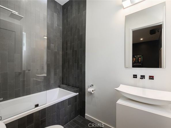 520 N Curson Avenue, Los Angeles CA 90036