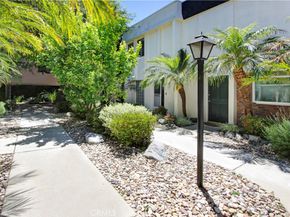 10803 Blix Street 2, Toluca Lake CA 91602
