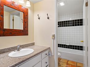 10803 Blix Street 2, Toluca Lake CA 91602