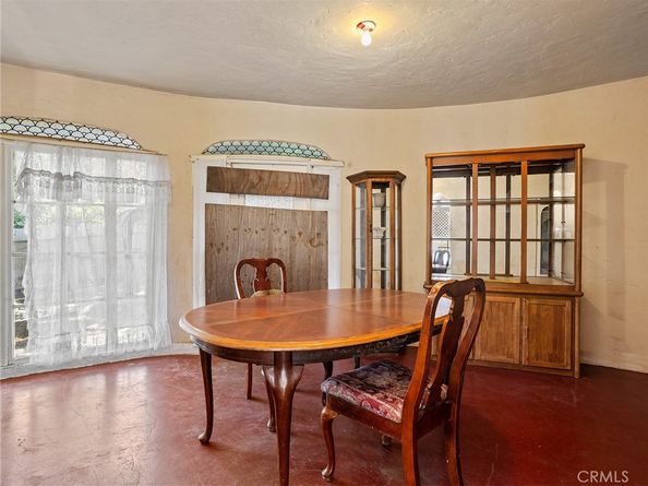 8618 La Tuna Canyon Road, Sun Valley CA 91352