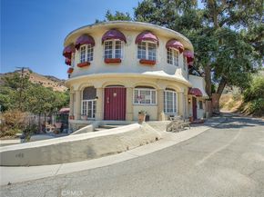 8618 La Tuna Canyon Road, Sun Valley CA 91352
