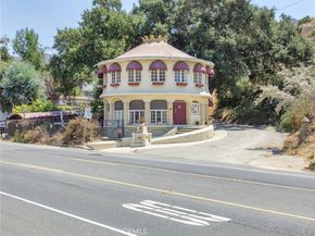 8618 La Tuna Canyon Road, Sun Valley CA 91352