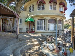 8618 La Tuna Canyon Road, Sun Valley CA 91352